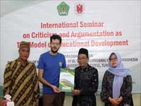 Hybrid UNUGHA Cilacap Nomor Album Foto 4